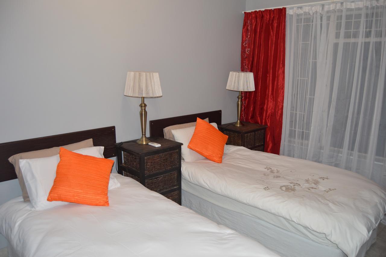 Cloud@96 Hotel Bloemfontein Bagian luar foto